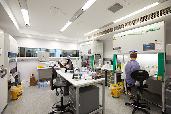 Bio21 Institute PC2 Laboratory